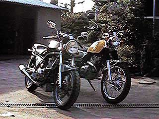 SRX �� Bronco @ �䂪�Ƃ̒�